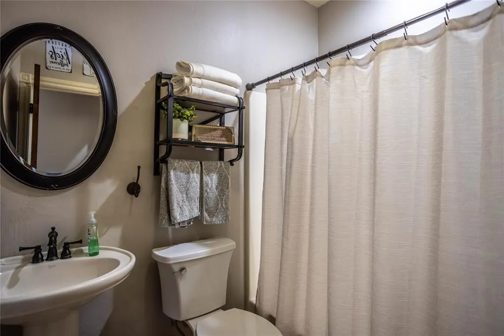 Photo 25 — 2200 Stratta Drive, Weatherford, OK 73096