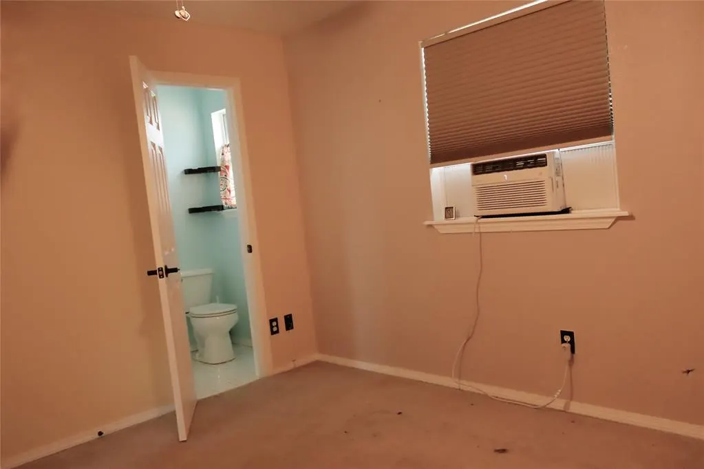 Photo 23 — 916 N Windermere Drive, Oklahoma City, OK 73160