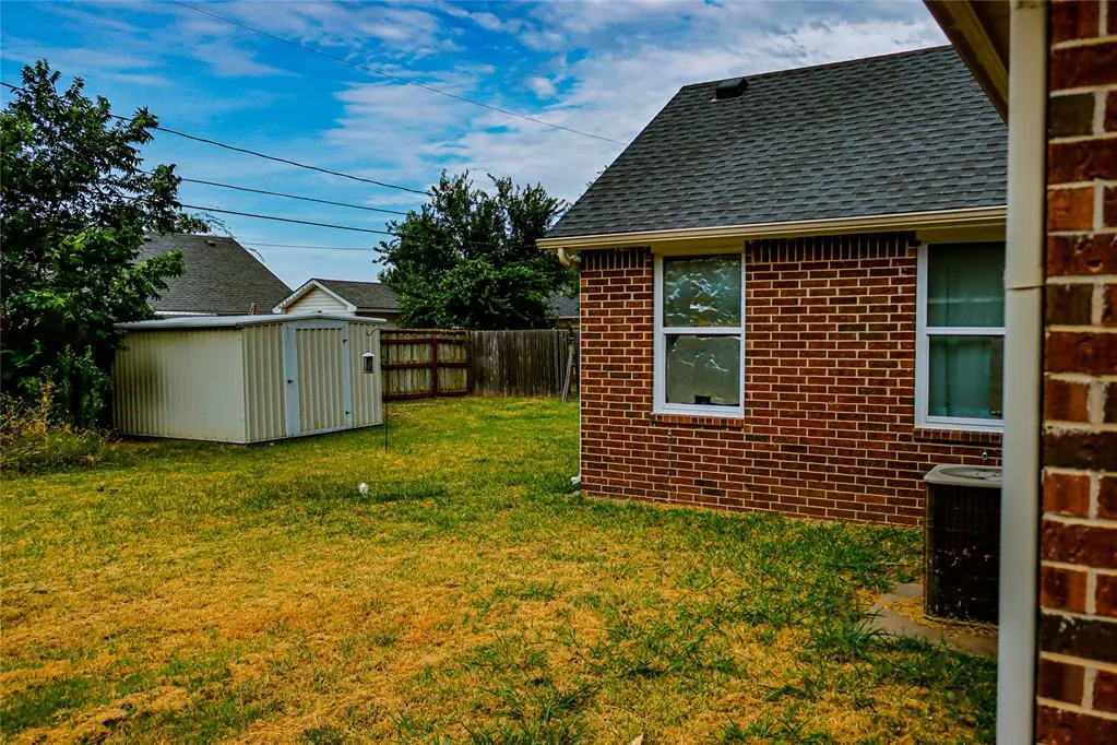 Photo 25 — 916 N Windermere Drive, Oklahoma City, OK 73160