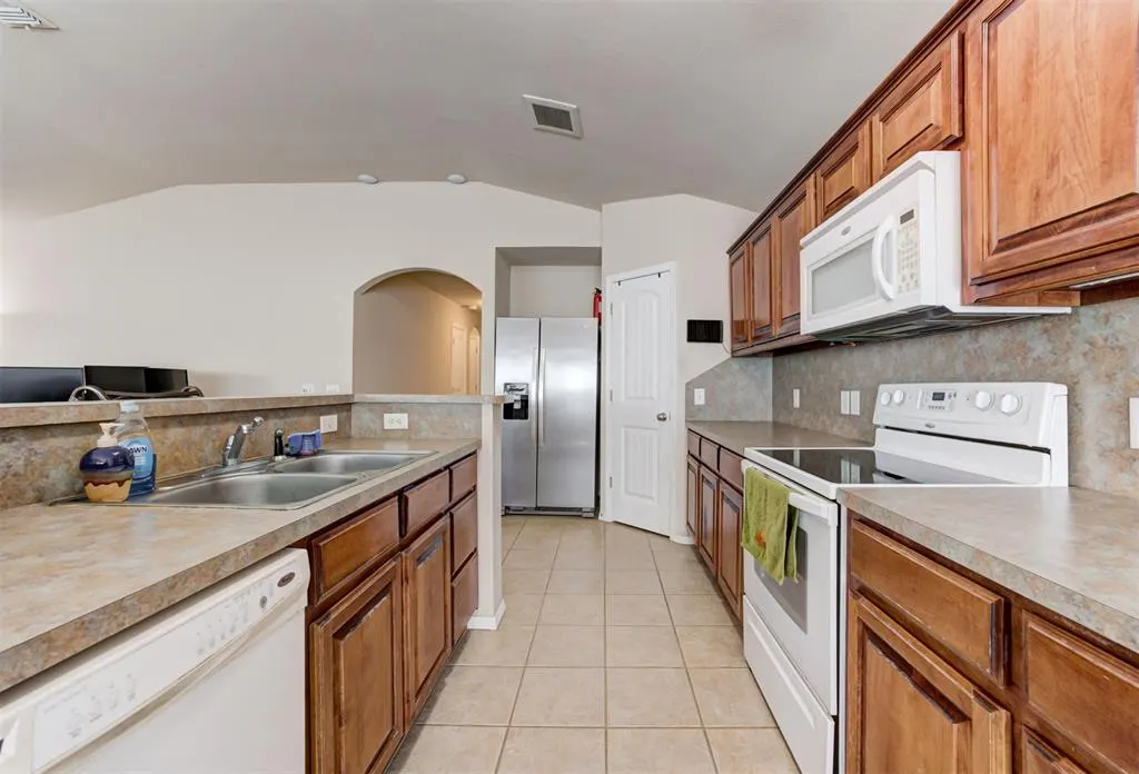 Photo 18 — 2616 Ga Zump Drive, Norman, OK 73069