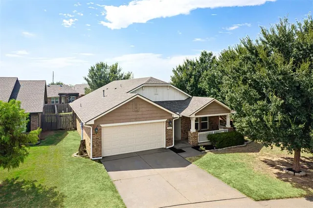 Front exterior — 2616 Ga Zump Drive, Norman, OK 73069