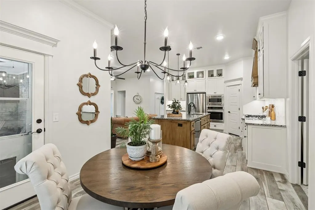 Photo 10 — 8008 Mimosa Drive, Edmond, OK 73034