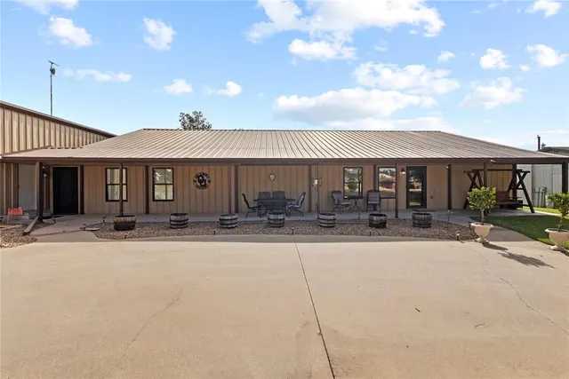 Photo 3 — 217 N Pioneer Street, Fort Cobb, OK 73038