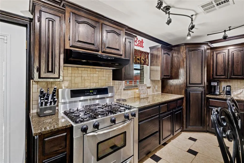 Photo 12 — 217 N Pioneer Street, Fort Cobb, OK 73038