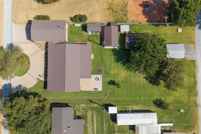 Photo 5 — 217 N Pioneer Street, Fort Cobb, OK 73038