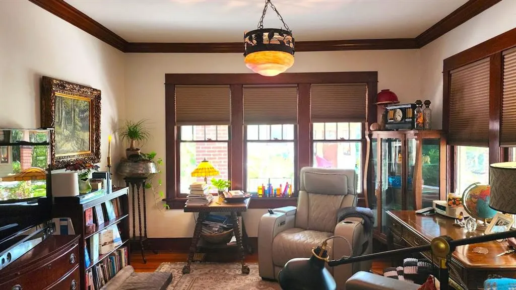 Photo 6 — 517 S Flood Avenue, Norman, OK 73069