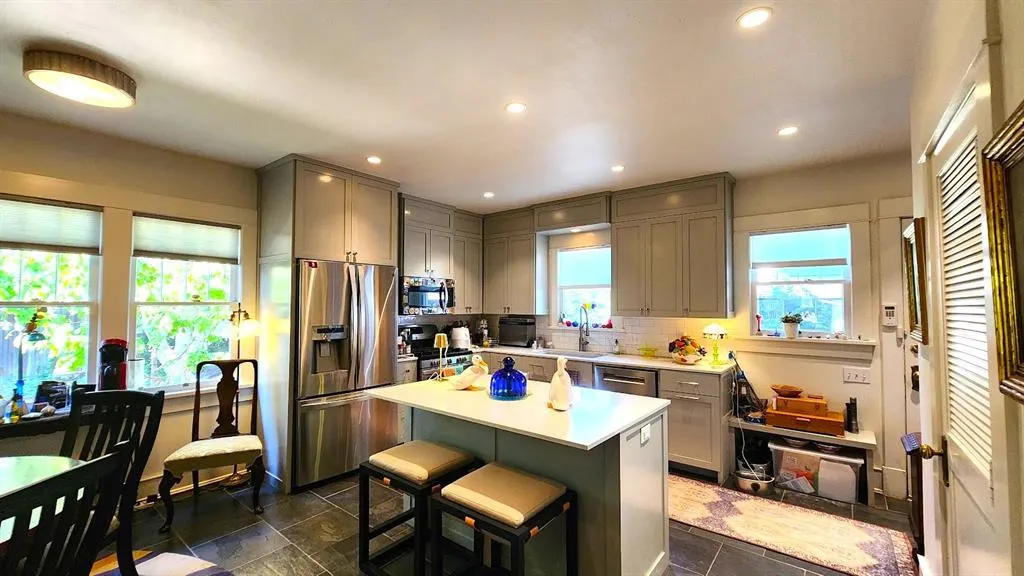 Photo 11 — 517 S Flood Avenue, Norman, OK 73069