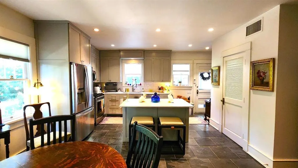Photo 13 — 517 S Flood Avenue, Norman, OK 73069