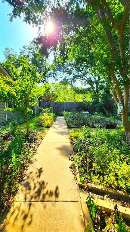 Photo 38 — 517 S Flood Avenue, Norman, OK 73069