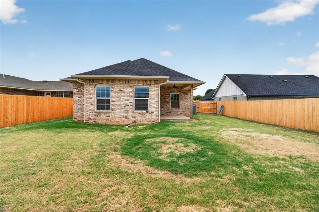 Photo 25 — 431 NW 116th Street, Oklahoma City, OK 73114