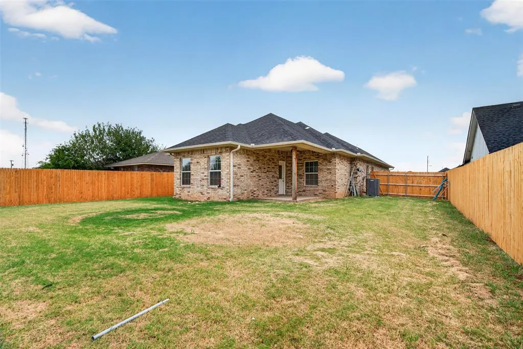 Photo 27 — 431 NW 116th Street, Oklahoma City, OK 73114