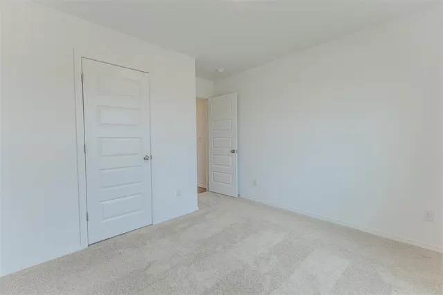 Photo 8 — 617 South Haven Drive, Noble, OK 73068