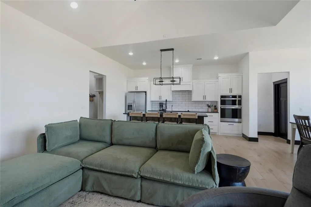 Photo 10 — 2439 Wolf Creek Bend, Blanchard, OK 73010