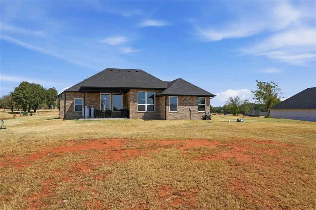 Photo 37 — 2439 Wolf Creek Bend, Blanchard, OK 73010