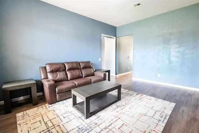 Photo 2 — 24 SW 148th Road, Oklahoma City, OK 73170