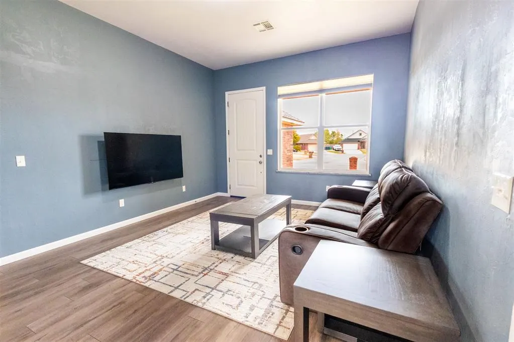Photo 3 — 24 SW 148th Road, Oklahoma City, OK 73170
