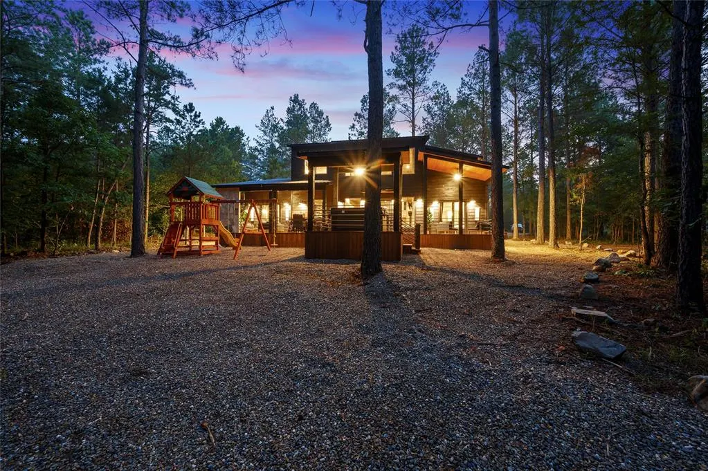 Photo 2 — 62 Smoke Tree Lane, Broken Bow, OK 74728