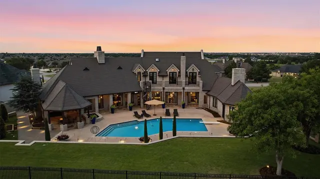 Photo 3 — 14909 Gaillardia Lane, Oklahoma City, OK 73142