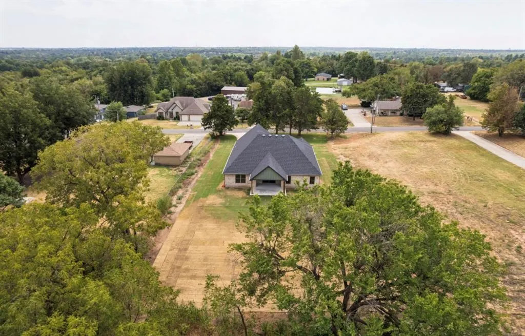 Photo 24 — 11401 E Draper Avenue, Choctaw, OK 73020