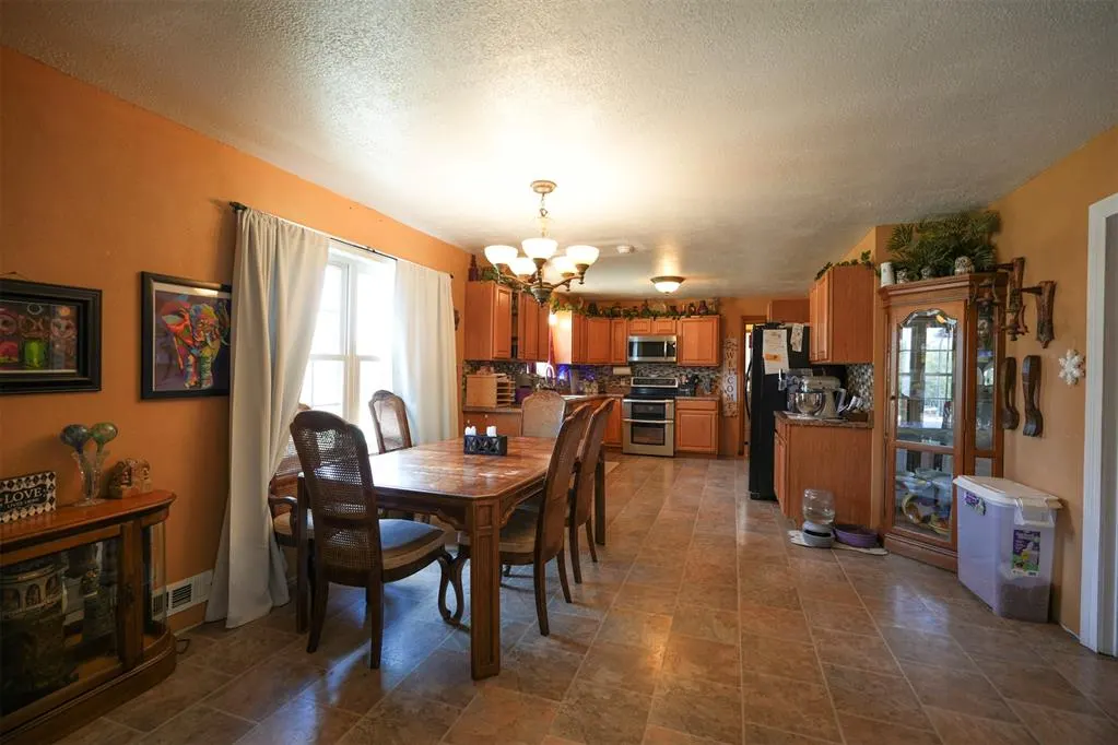 Photo 13 — 1909 Willard Drive, Altus, OK 73521