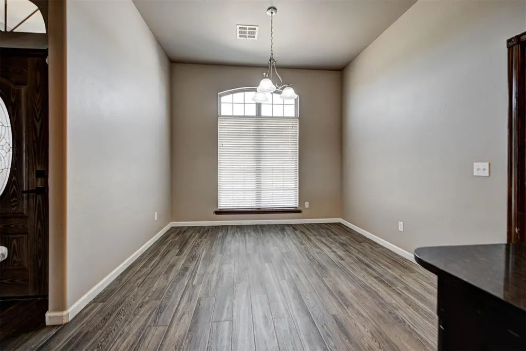 Photo 11 — 905 County Street 2932, Tuttle, OK 73089