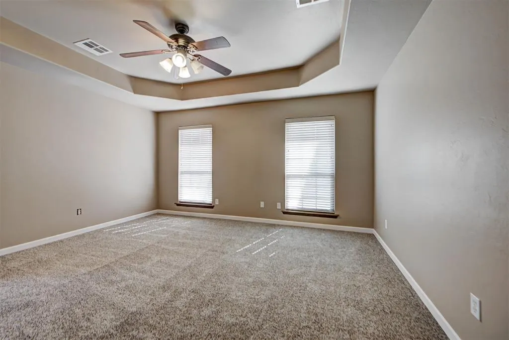 Photo 12 — 905 County Street 2932, Tuttle, OK 73089