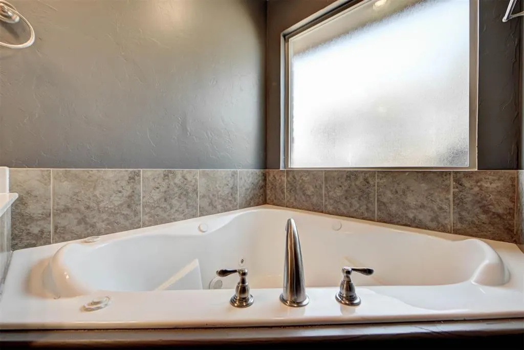 Photo 15 — 905 County Street 2932, Tuttle, OK 73089