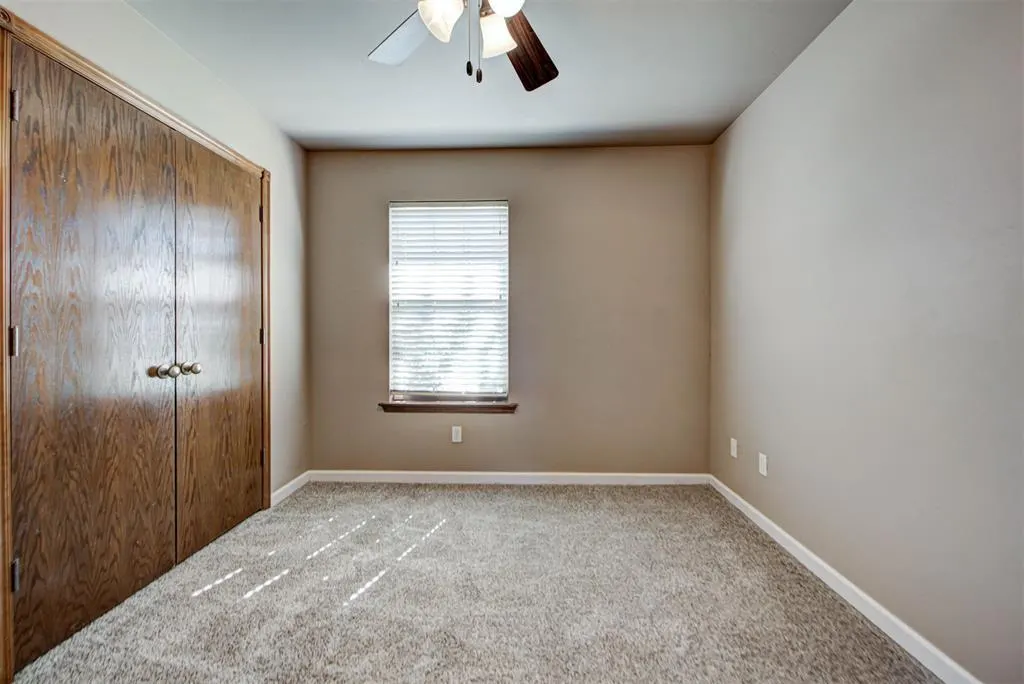 Photo 16 — 905 County Street 2932, Tuttle, OK 73089