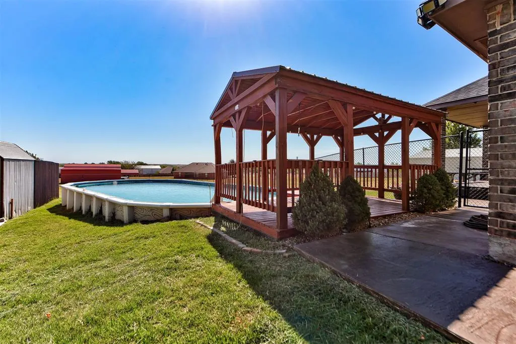 Photo 27 — 905 County Street 2932, Tuttle, OK 73089