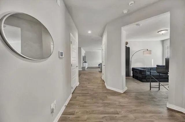 Photo 6 — 11601 SW 40th Street, Mustang, OK 73064