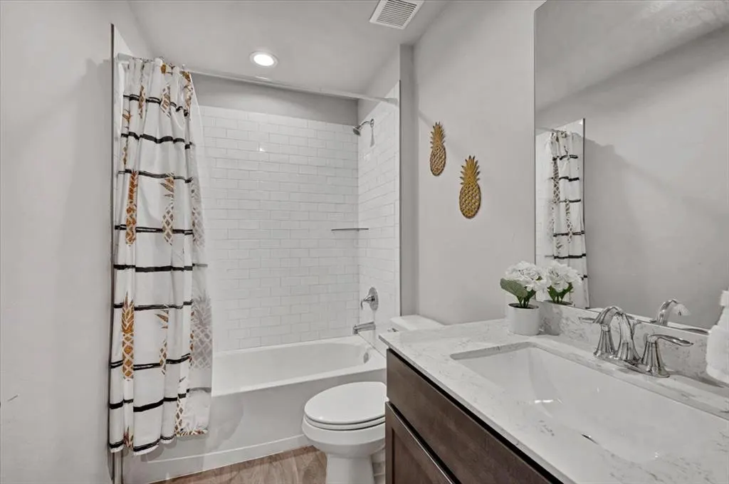 Photo 21 — 11601 SW 40th Street, Mustang, OK 73064