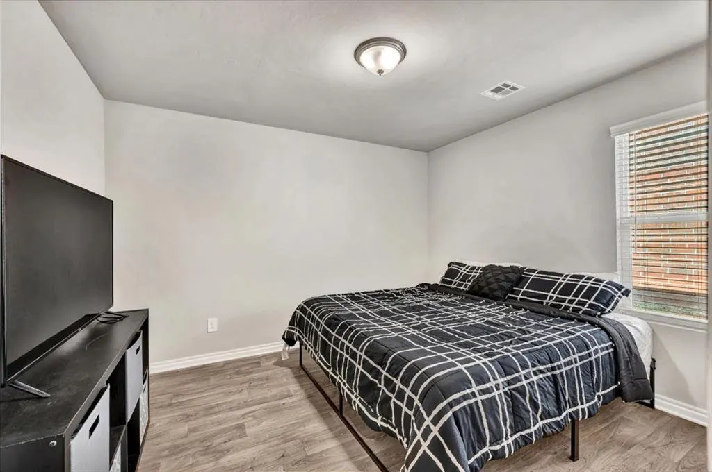 Photo 22 — 11601 SW 40th Street, Mustang, OK 73064