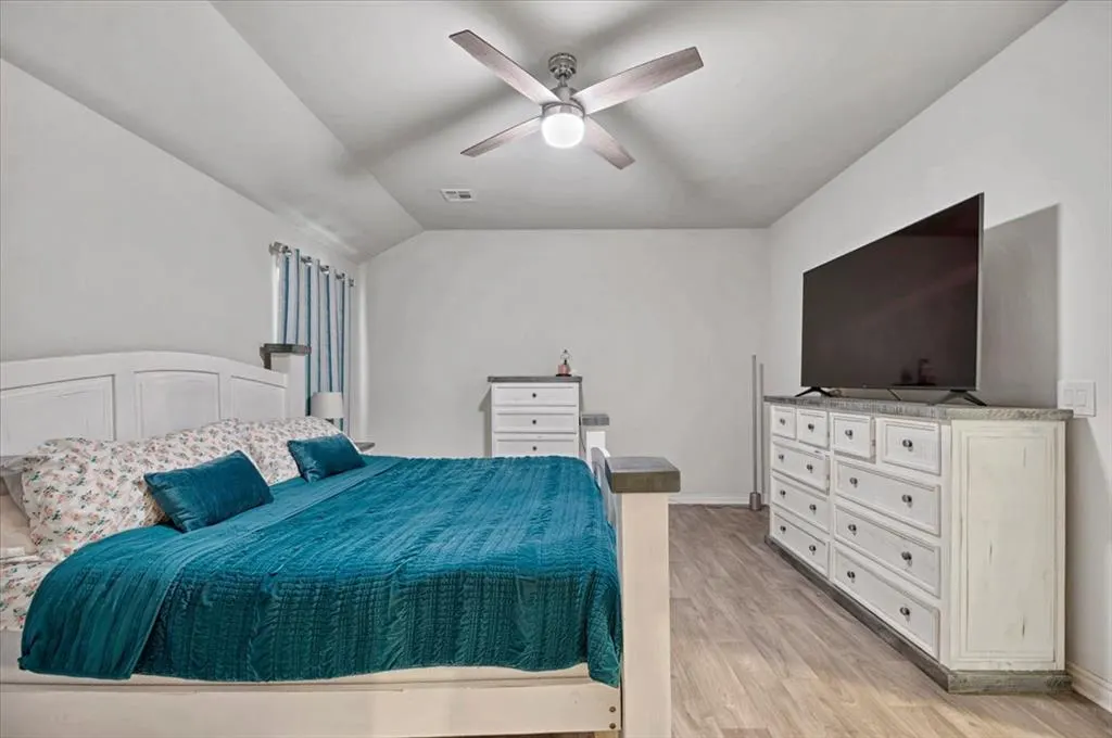 Photo 32 — 11601 SW 40th Street, Mustang, OK 73064