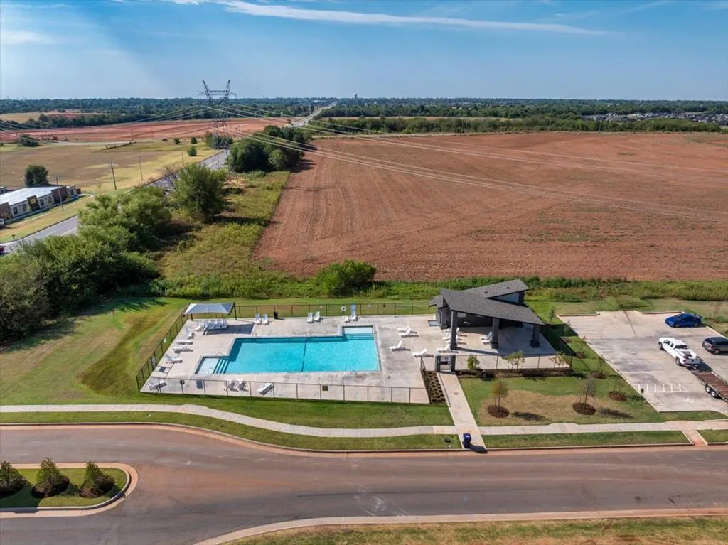 Photo 45 — 11601 SW 40th Street, Mustang, OK 73064