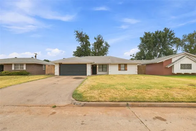 Photo 2 — 2112 N Gleason Avenue, Bethany, OK 73008
