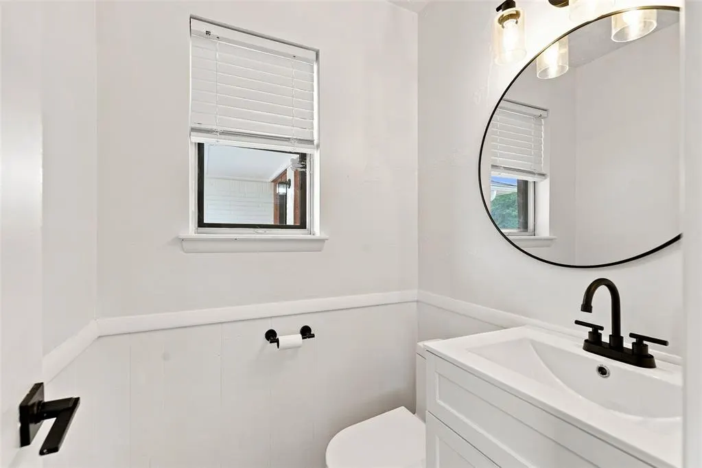Photo 11 — 2112 N Gleason Avenue, Bethany, OK 73008