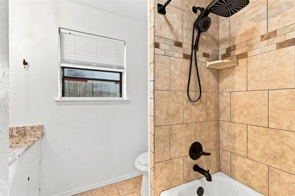 Photo 13 — 2112 N Gleason Avenue, Bethany, OK 73008