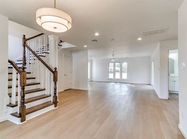 Photo 4 — 407 E Cedar Street, Tuttle, OK 73089