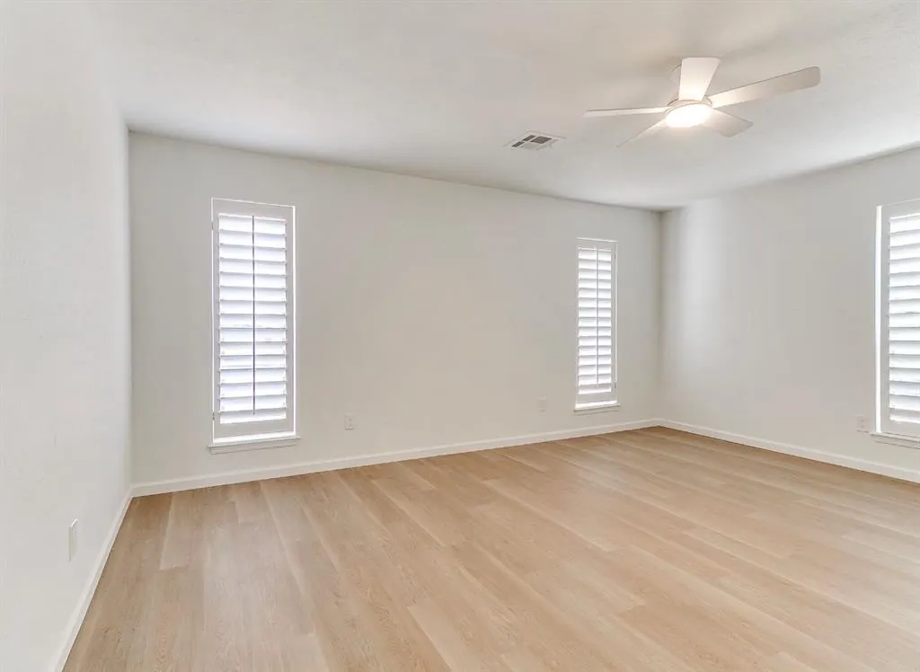 Photo 14 — 407 E Cedar Street, Tuttle, OK 73089