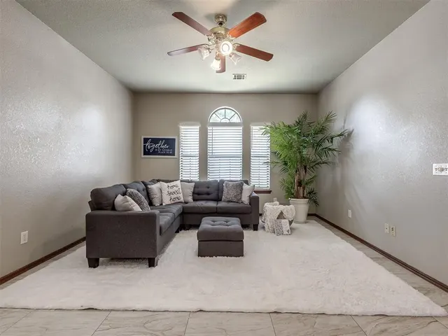 Photo 3 — 3405 Shona Way, Norman, OK 73069