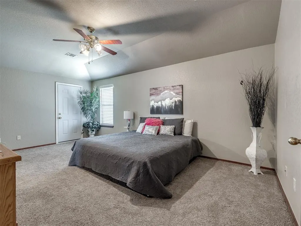 Photo 9 — 3405 Shona Way, Norman, OK 73069