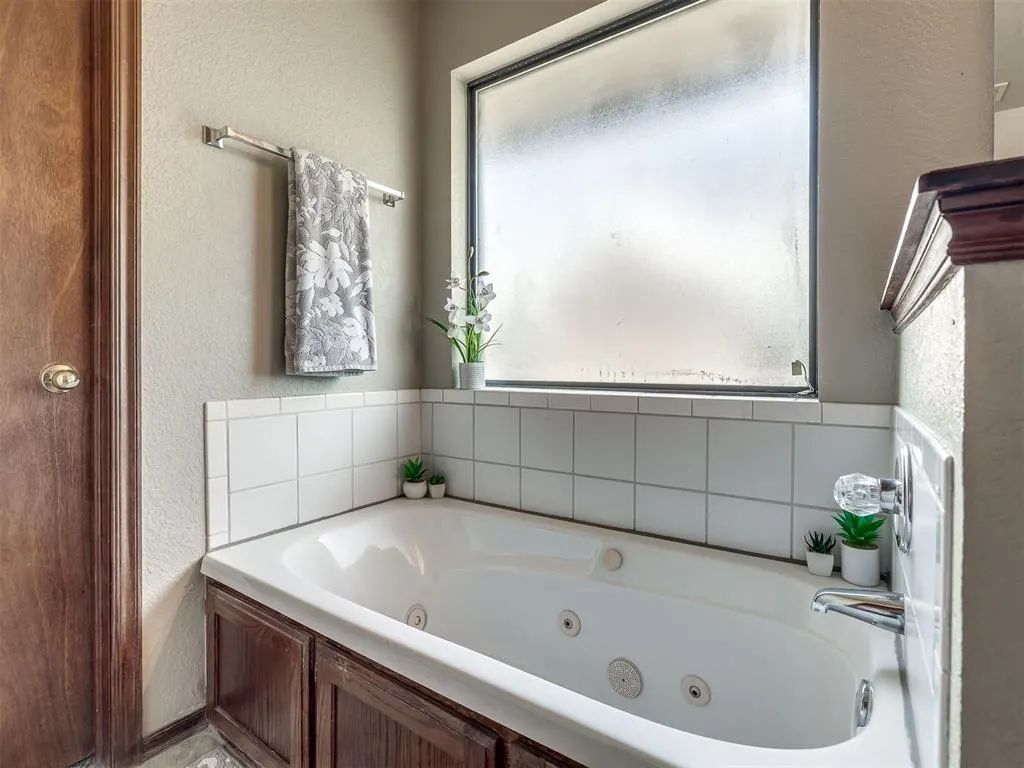 Photo 11 — 3405 Shona Way, Norman, OK 73069