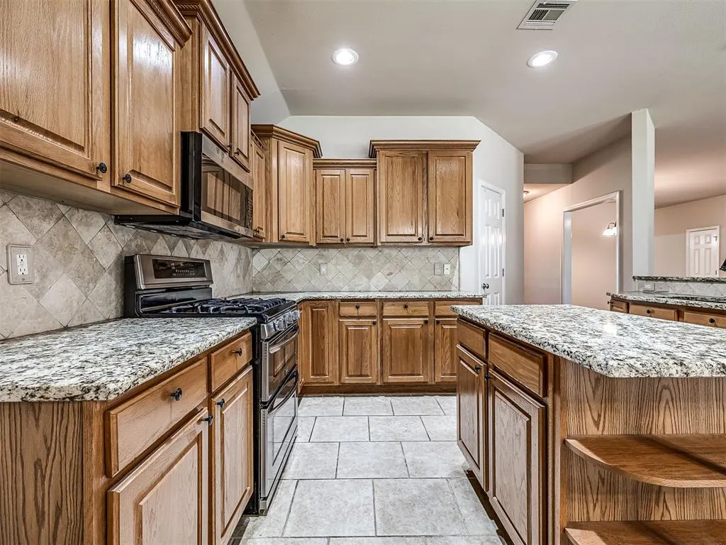 Photo 9 — 21263 E 39th Street, Broken Arrow, OK 74014