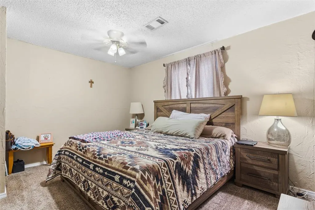 Photo 9 — 402 W A Street, Ringling, OK 73456