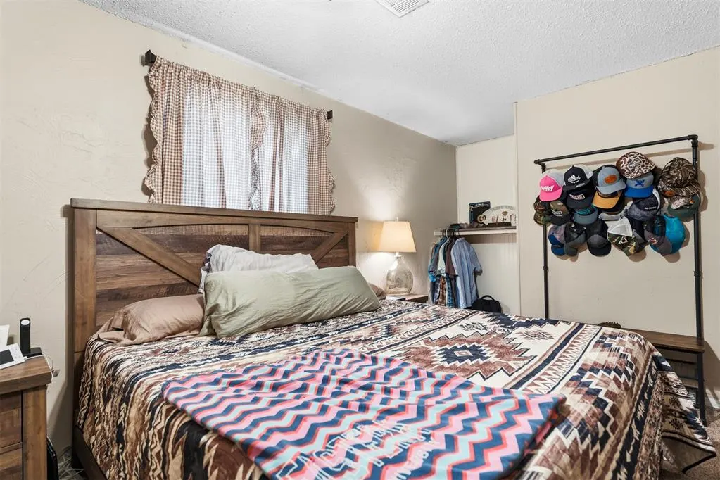 Photo 11 — 402 W A Street, Ringling, OK 73456
