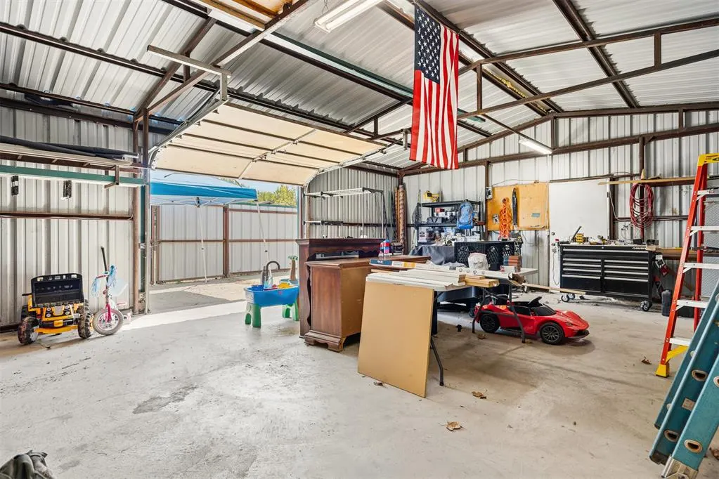 Photo 24 — 402 W A Street, Ringling, OK 73456