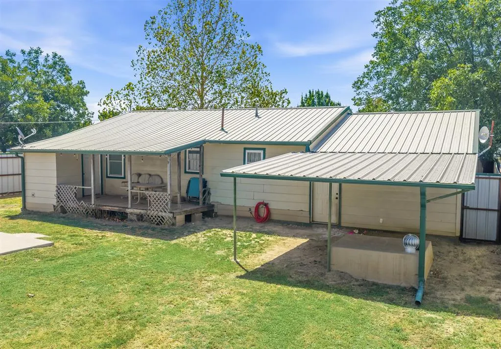 Photo 30 — 402 W A Street, Ringling, OK 73456