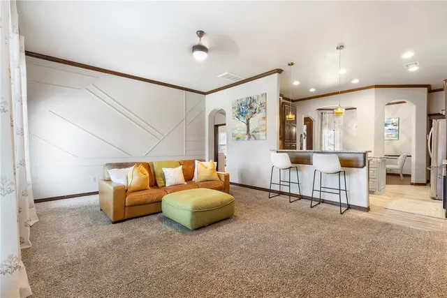 Photo 4 — 10916 SW 35th Terrace, Yukon, OK 73099