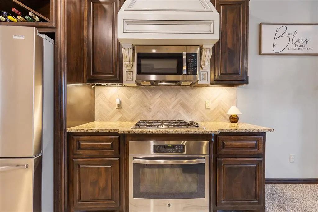 Photo 11 — 10916 SW 35th Terrace, Yukon, OK 73099