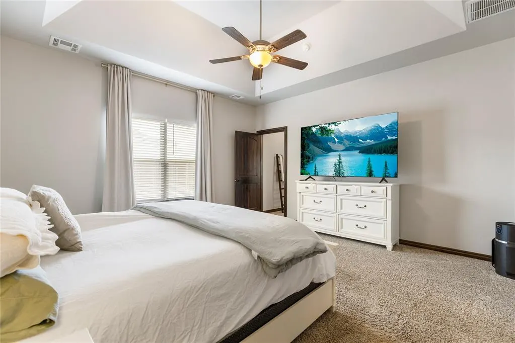 Photo 19 — 10916 SW 35th Terrace, Yukon, OK 73099